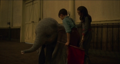 2019_-_Dumbo_mp43330.jpg
