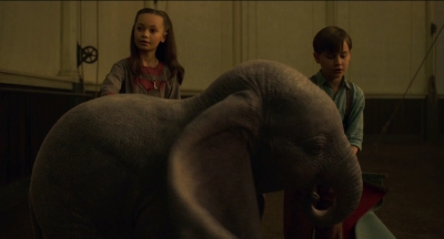 2019_-_Dumbo_mp43334.jpg