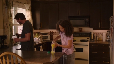 The_Last_of_Us_S01E01_mkv2413.jpg