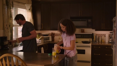 The_Last_of_Us_S01E01_mkv2414.jpg