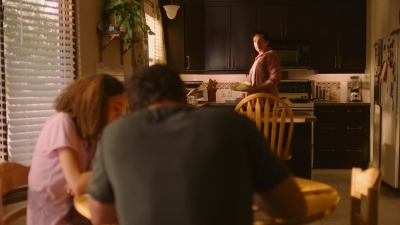 The_Last_of_Us_S01E01_mkv2463.jpg